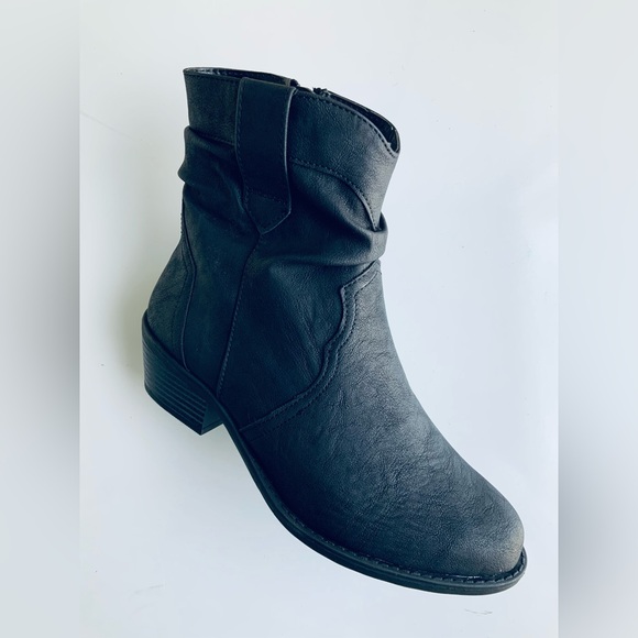 Easy Street women’s Ankle boots - Picture 3 of 4